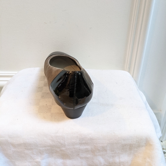 Suede flats by Auditions - Picture 11 of 14